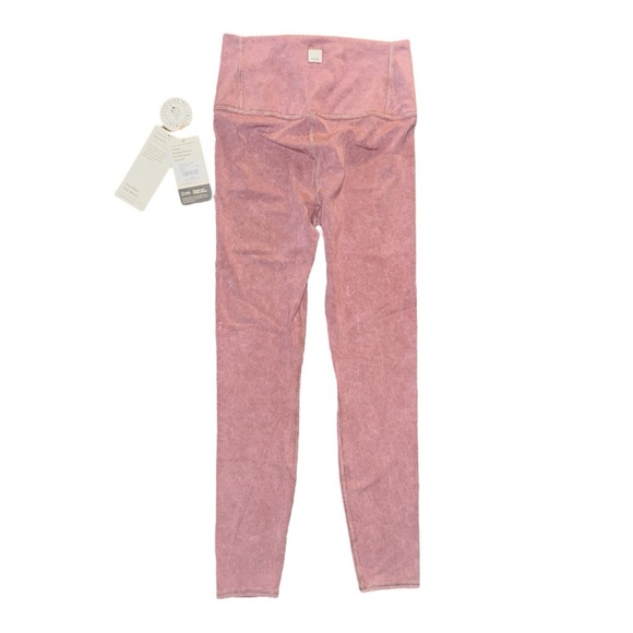 Vuori Washed Studio Legging, Washed Marsala, Size S NWT - Picture 4 of 10